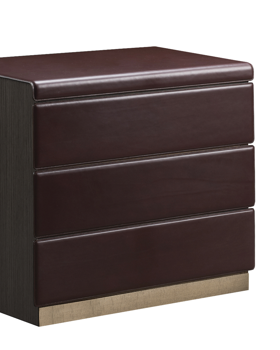 Orione is a wooden bedside table with drawers from the Promemoria's catalogue | Promemoria