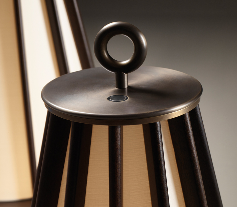 Detail of Mirtilla, a floor LED lamp, with bronze and wooden structure and silk lampshade, from Promemoria's Amaranthine Tales collection | Promemoria