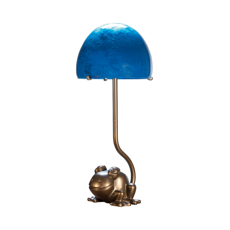 Grenouille is a table and bedside LED lamp with Murano glass lampshade, from Promemoria's catalogue | Promemoria