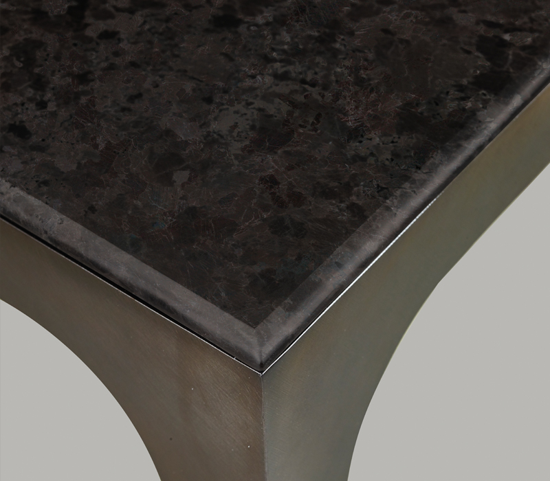 Top detail of Pembridge, a metal console with marble top, from Promemoria's The London Collection | Promemoria