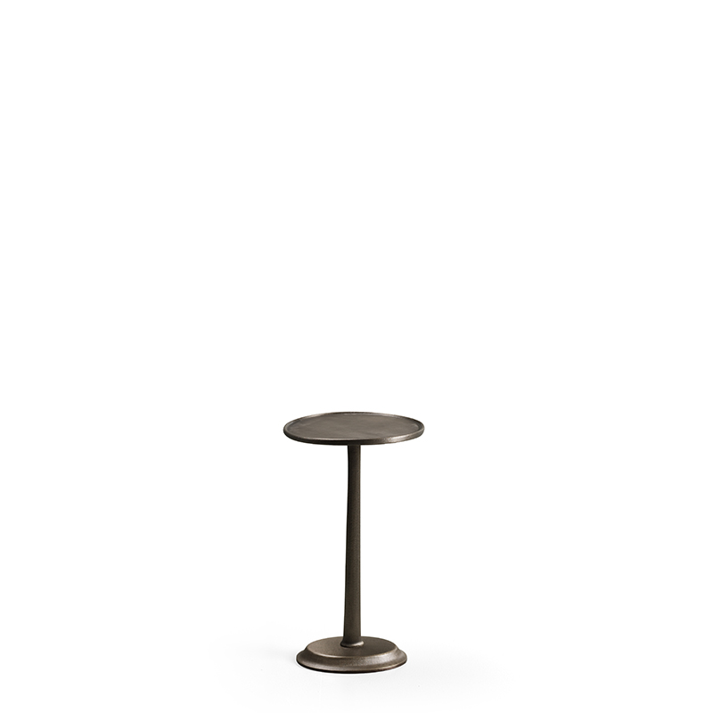 Françoise is a bronze small table from Promemoria's catalogue | Promemoria