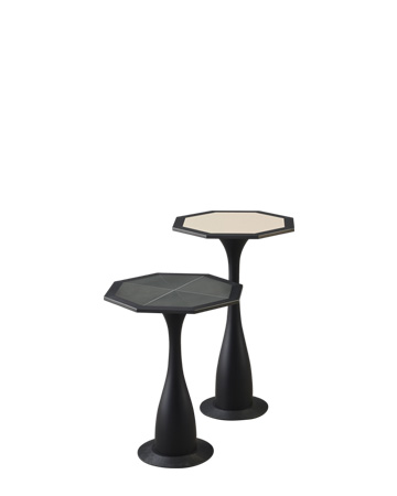 Ikò is a wooden and bronze small table shaped like a flower, from Promemoria's catalogue | Promemoria