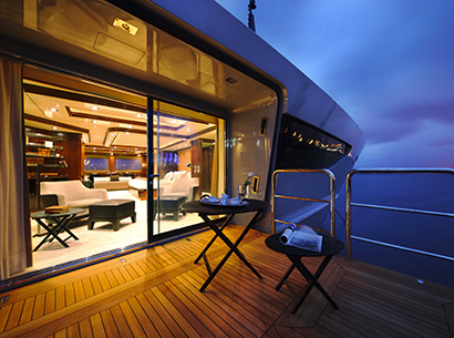 Deck of the AZTECA Yacht furnished with Promemoria | Promemoria